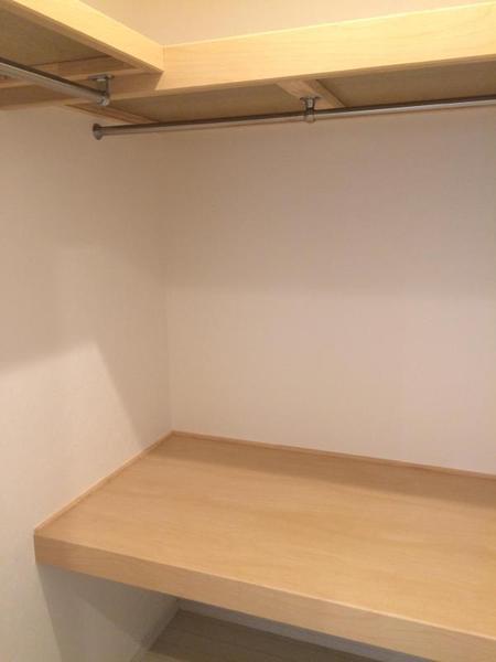 Y'sCourt3