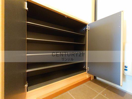 ラポルテ(玄関)