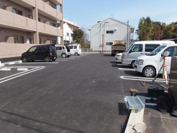 ロイヤルグリーン瀬頭