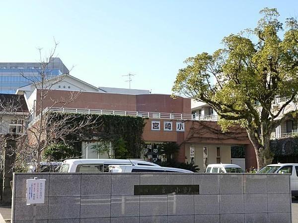 ロイヤルグリーン瀬頭