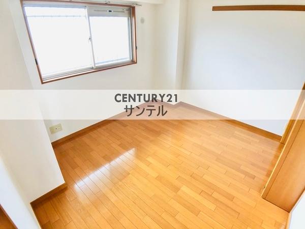 ユーミー新城