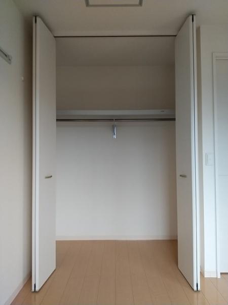 エランビタールNAKANISHI2棟