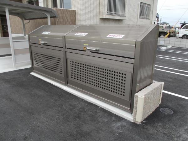 レザンス昭栄