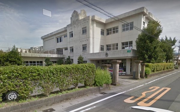 カームリーガーデン１(宮崎市立清武中学校)