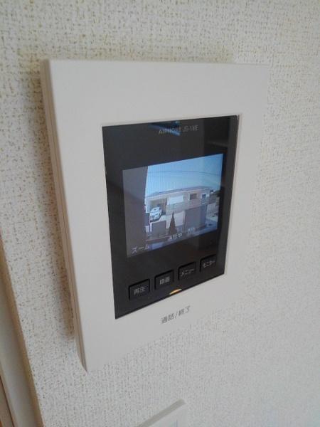 ミモザ　コリーナ