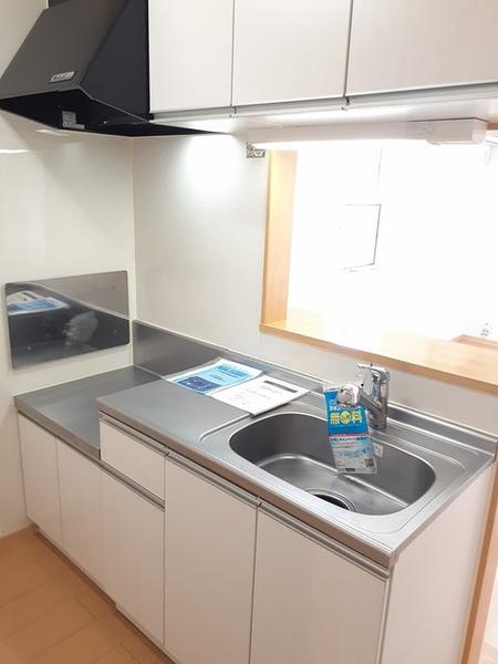 エンブレイス　Ｂ