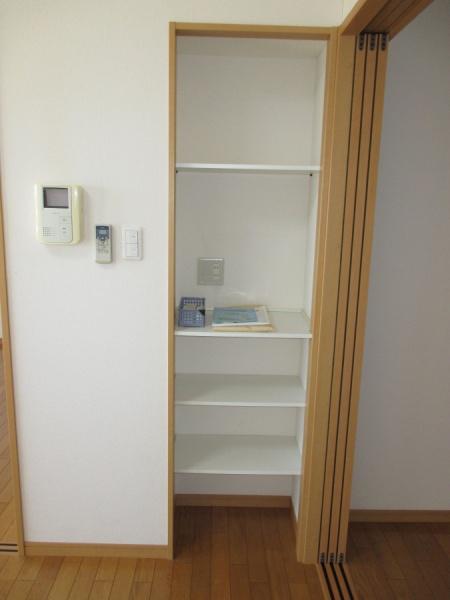 デュアルカーサ横町