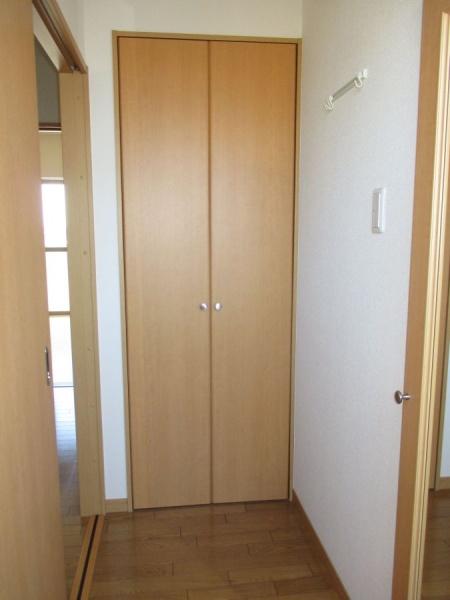 デュアルカーサ横町