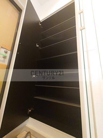 Nuoveconnessioni(玄関)