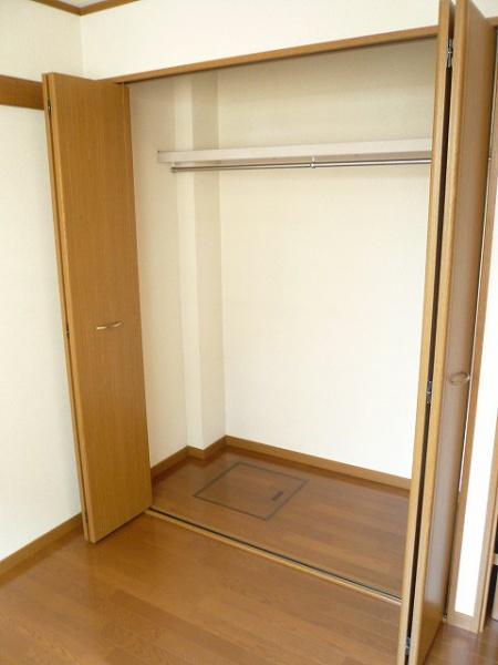 イーズ　６