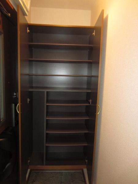 セピアコートC棟