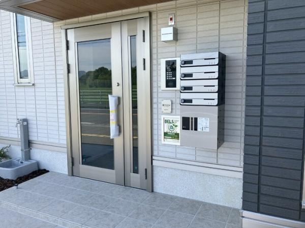 トリシア郡司分