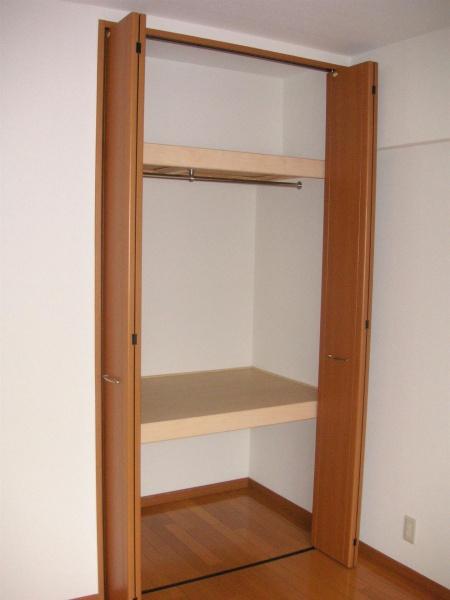 アンソレイエB(収納)