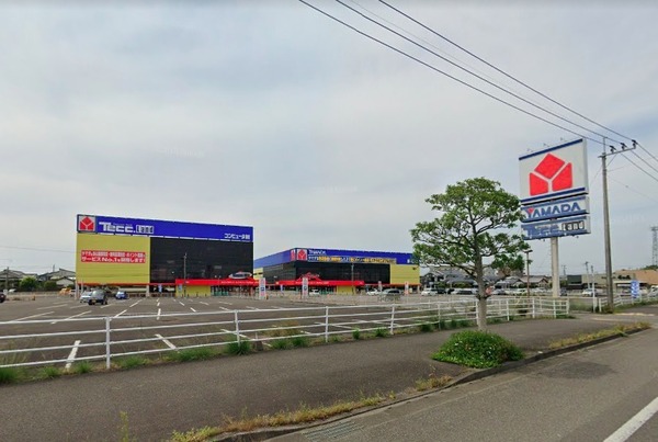 アテレーゼONE新別府町(ヤマダ電機テックランド新宮崎本店PC館)