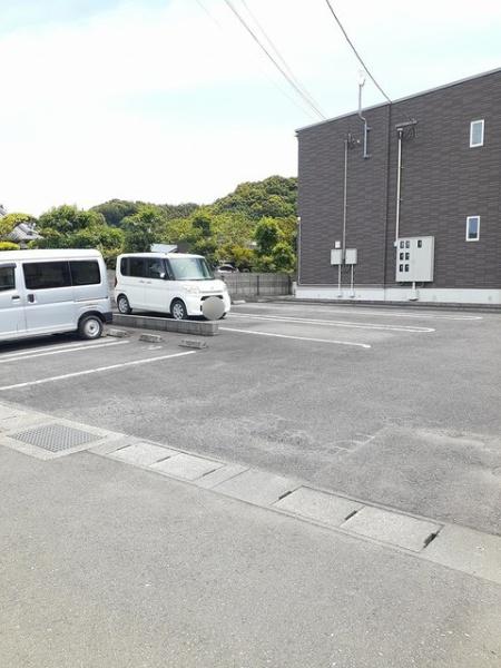 ラ・フロンテ　ウーノ