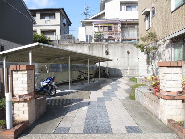 リアン　トゥール