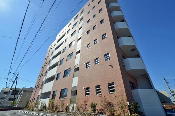 宮崎市船塚３丁目のマンション