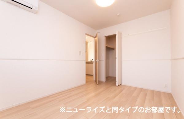 宮崎市高岡町五町のアパート
