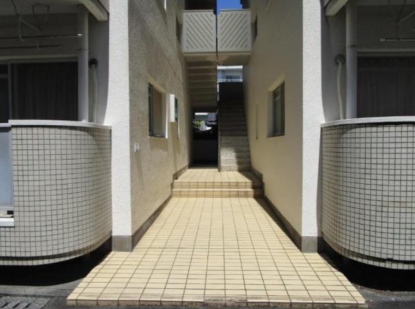宮崎市神宮東３丁目のマンション