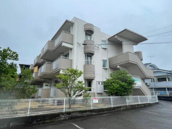 宮崎市新別府町江田原のマンション