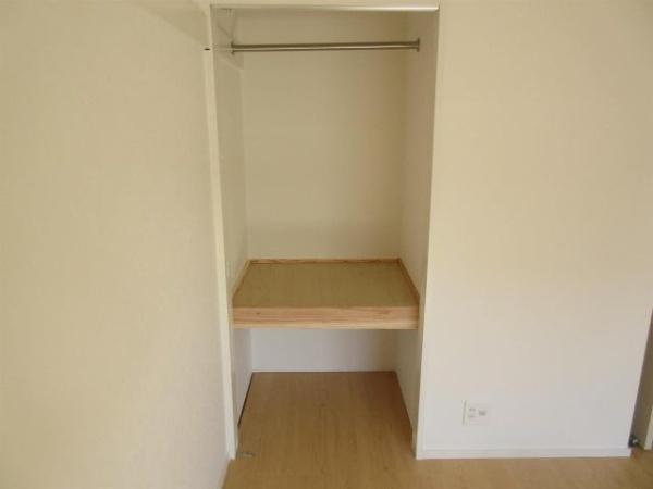 宮崎市吉村町宮ノ前のアパート