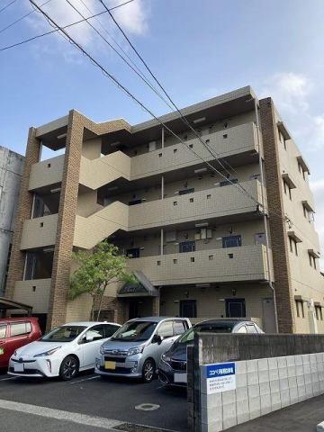 宮崎市船塚３丁目のマンション