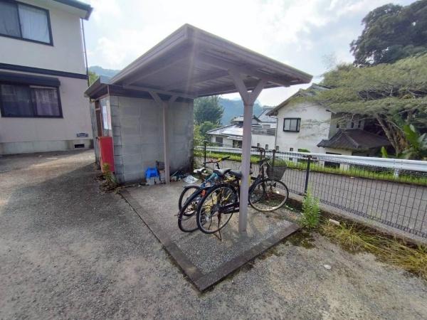 宮崎市学園木花台桜２丁目のアパート