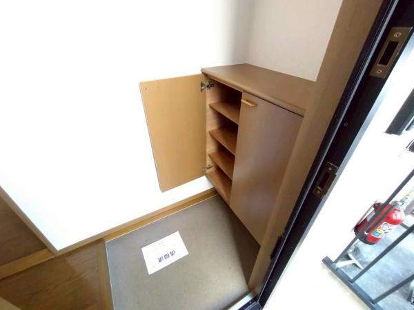 宮崎市学園木花台桜２丁目のアパート