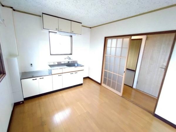 宮崎市村角町宮崎牟田のアパート(リビング)