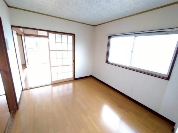 宮崎市村角町宮崎牟田のアパート(洋室)