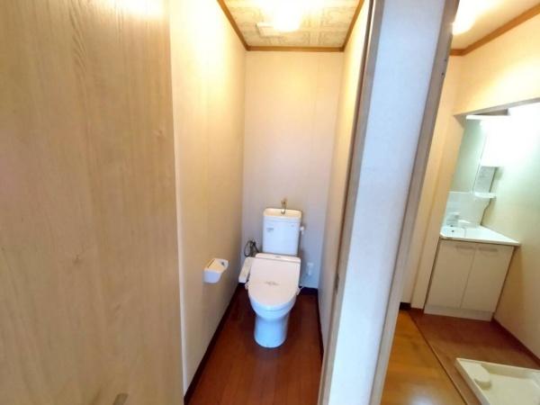 宮崎市村角町宮崎牟田のアパート(トイレ)