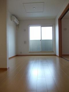 宮崎市田野町あけぼの３丁目のアパート