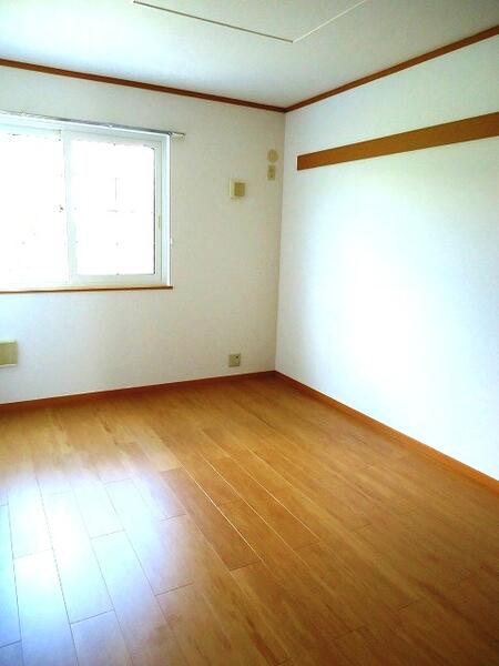 宮崎市花山手西１丁目のアパート