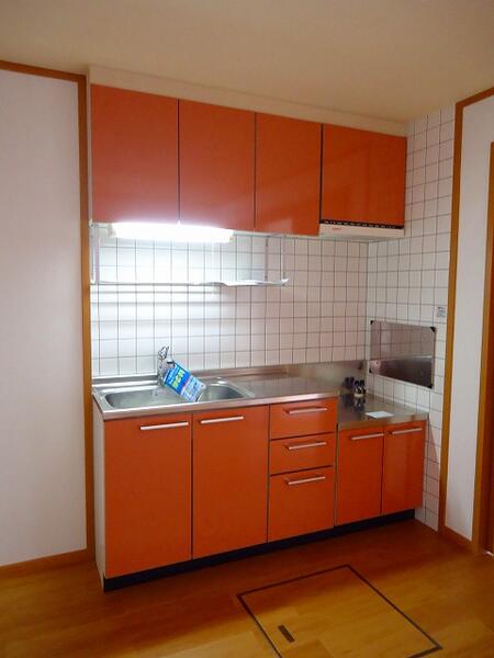 宮崎市花山手西１丁目のアパート