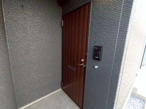 メテオール・ケイ 2(玄関)