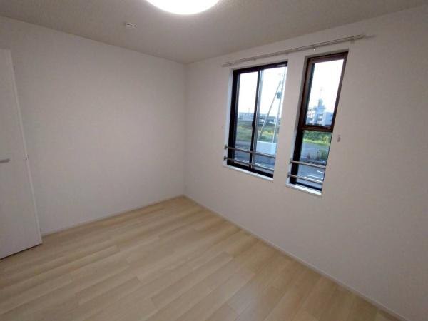 メテオール・ケイ 2(洋室)