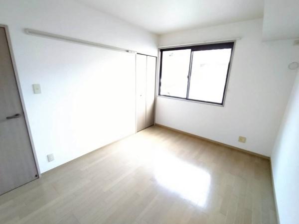 宮崎市東宮1丁目のアパート(洋室)