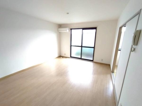 宮崎市東宮1丁目のアパート(リビング)