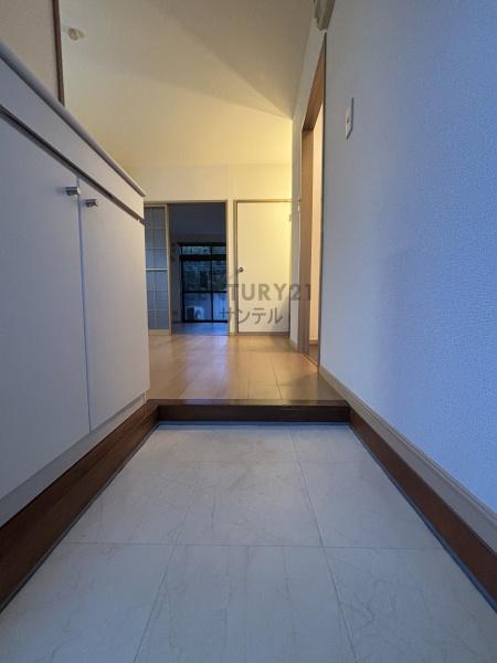 サンライズ大東(玄関)