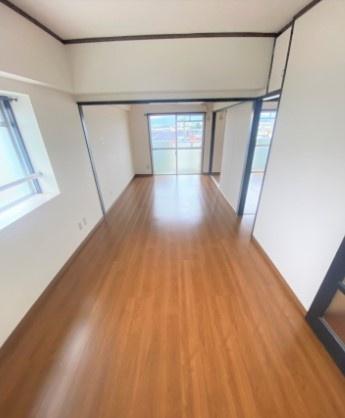 オメガシティI(リビング)