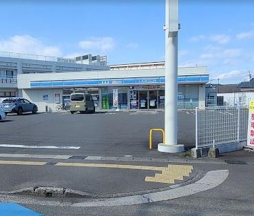 宮崎市吉村町網掛のアパート(ローソン宮崎吉村町平塚店)