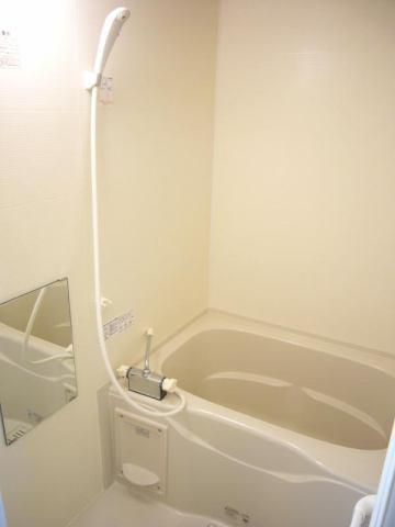 ヴィラ　ミモザ