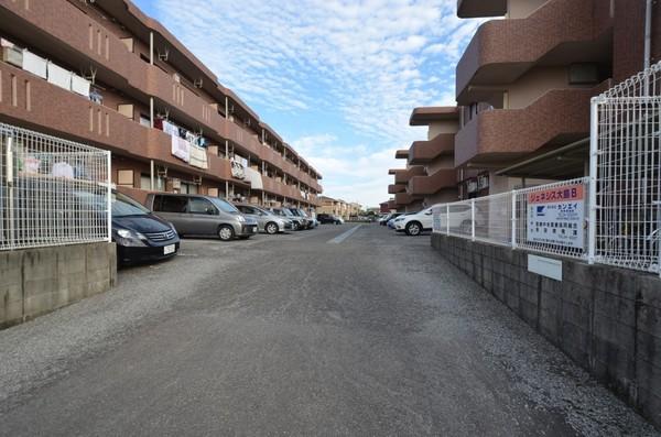 ジェネシス大島B