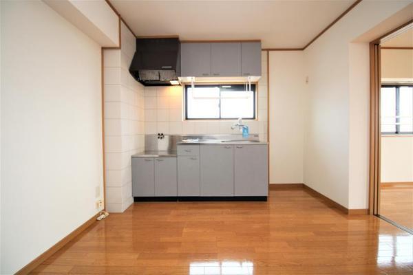 ジェネシス大島B