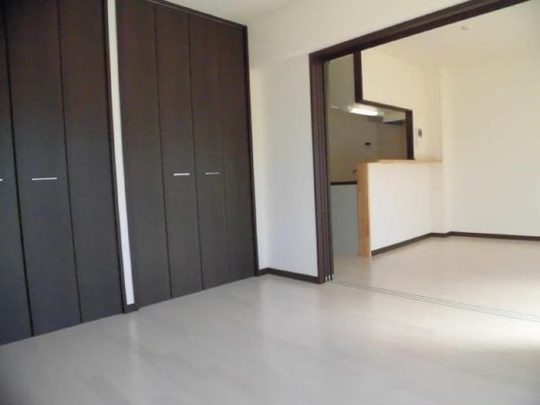 パークサイド城ヶ崎