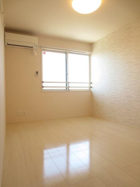 グランシャリオB棟