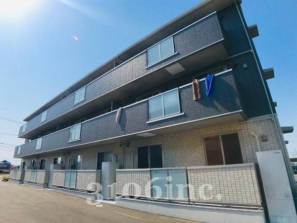 グランシャリオB棟