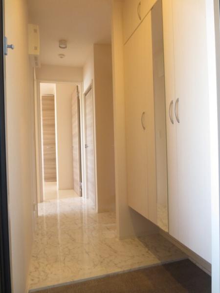 グランシャリオB棟