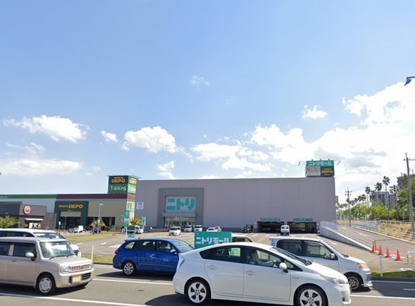 サンライズ吉永E棟(ニトリニトリモール宮崎店)