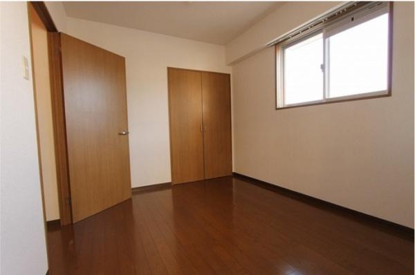 シャルム和知川原